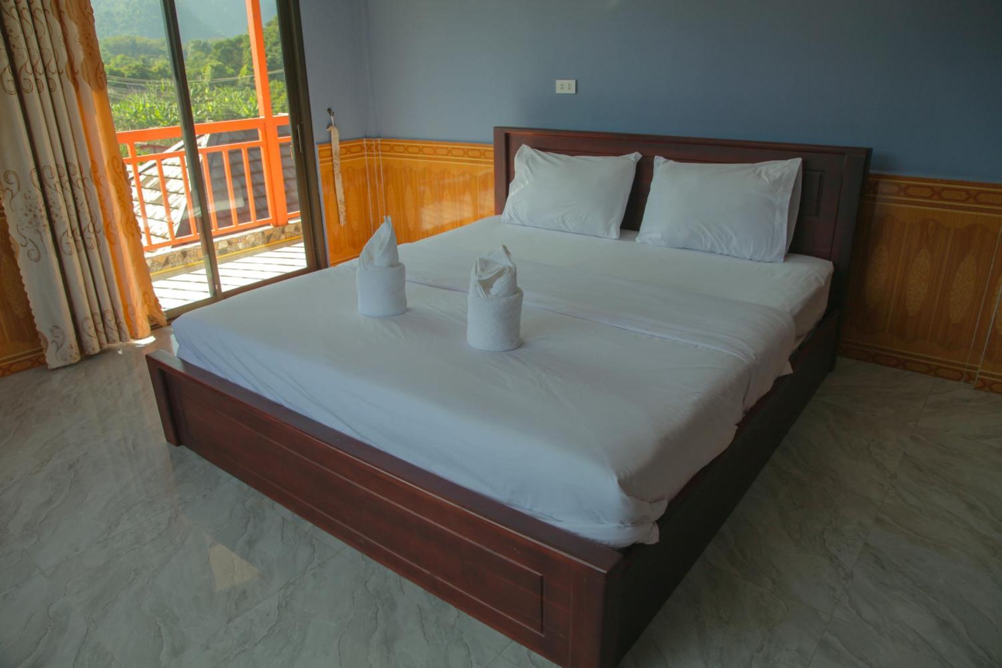 Dd Guesthouse Vang Vieng Exterior foto